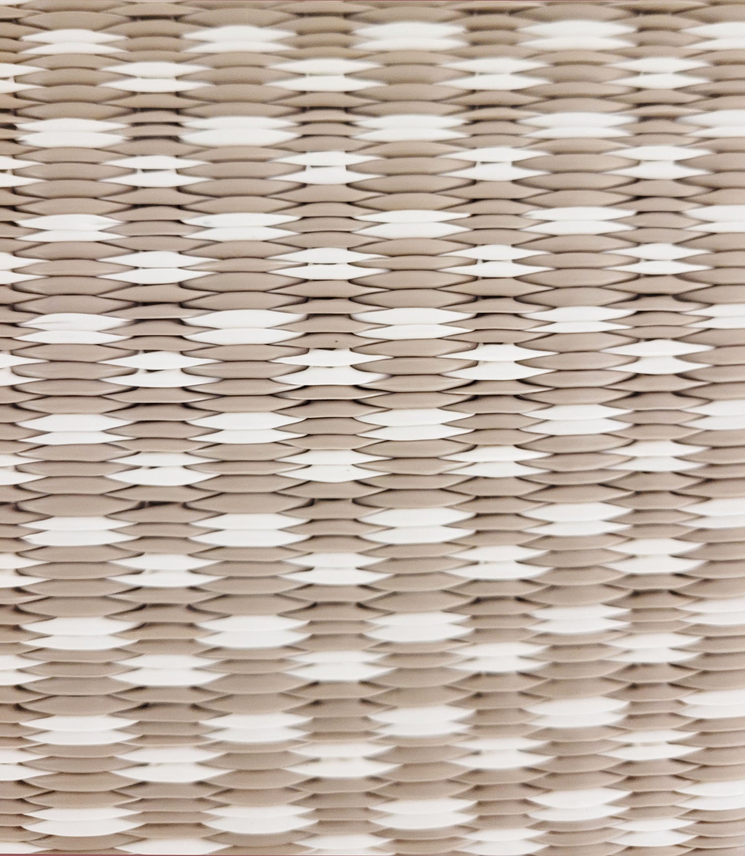 Basic Sand & White