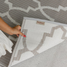 Casa Blanca Sand & White