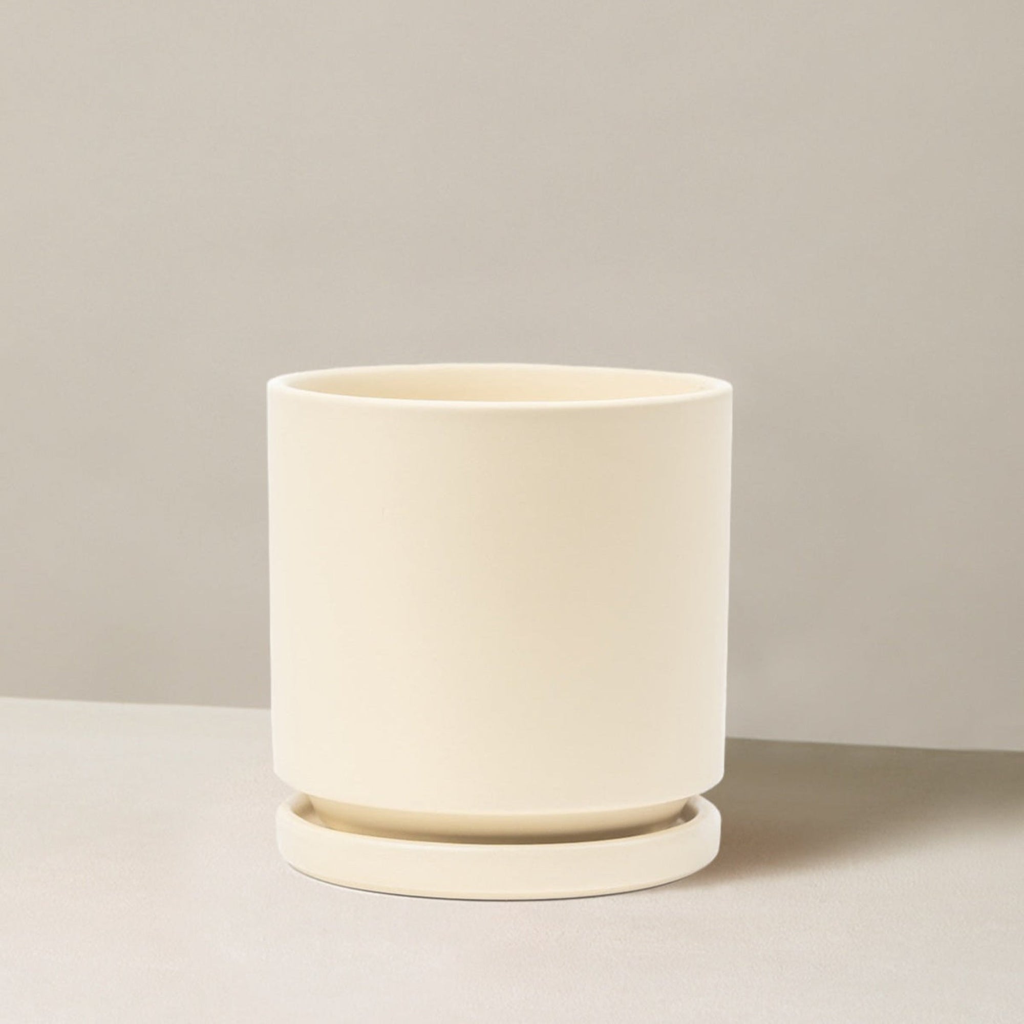 Isabella Planter