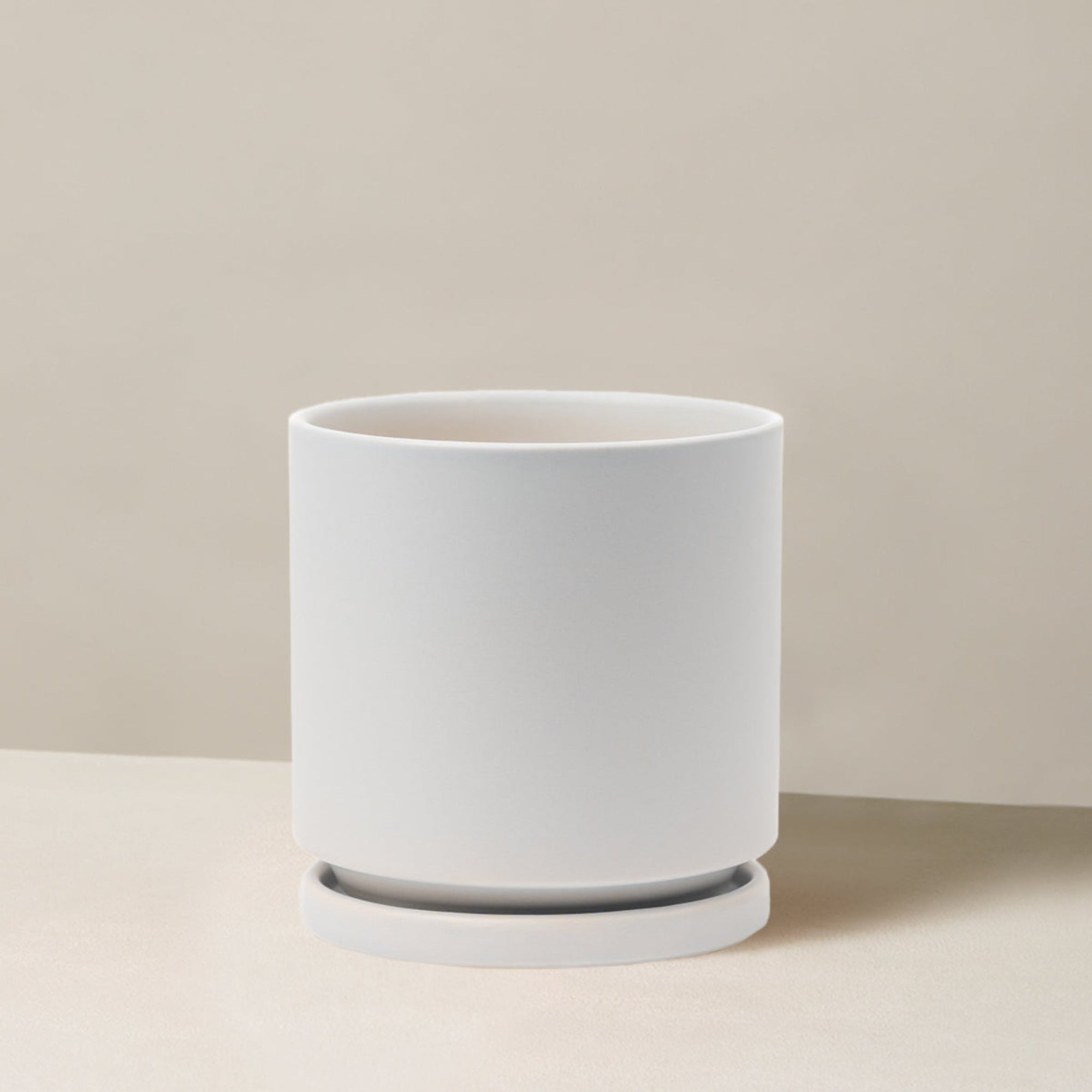 Isabella Planter